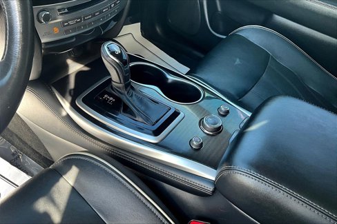 Used 2019 INFINITI QX60 Luxe w/ Essential Package image 12