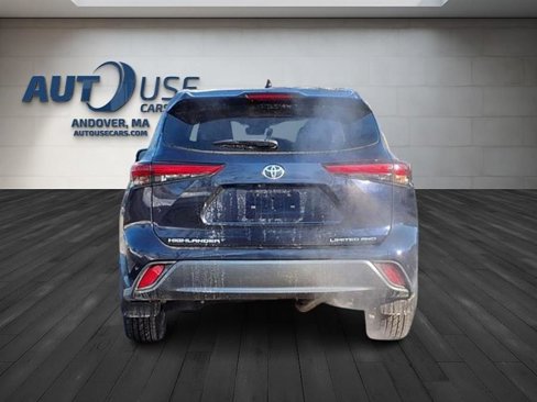 Used 2022 Toyota Highlander Limited image 9