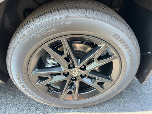 New 2026 Toyota Grand Highlander FWD image 20
