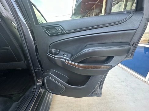 Used 2016 Chevrolet Tahoe LS image 36