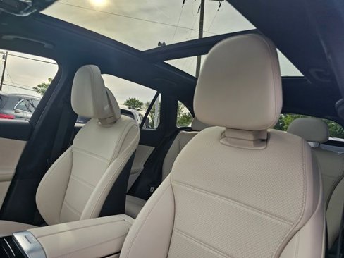 Certified 2025 Mercedes-Benz GLC 300 4MATIC image 18