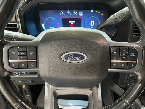 Used 2023 Ford F250 Lariat w/ Sport Appearance Package image 13