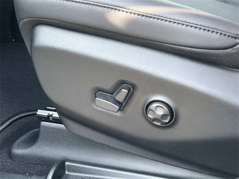 New 2026 Chrysler Voyager LX image 20