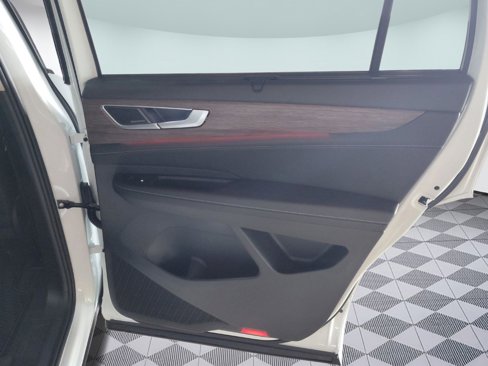 New 2025 Volkswagen Atlas SEL Premium R-Line image 30