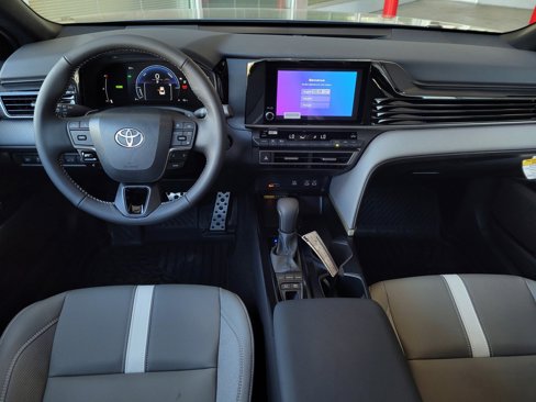 New 2026 Toyota Camry SE image 10