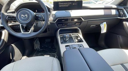 New 2025 MAZDA CX-90 Plug-In Hybrid w/Premium Sport image 17
