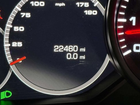 Used 2019 Porsche Panamera 4 image 23