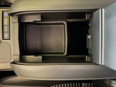 Used 2021 Toyota Highlander XSE image 16