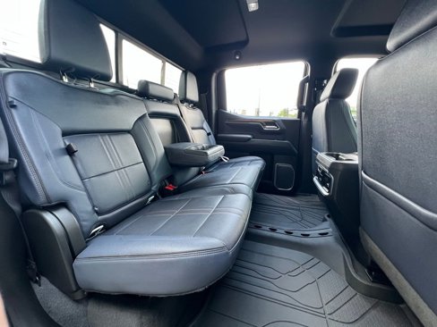 Used 2023 Chevrolet Silverado 1500 High Country w/ Z71 Off-Road Package image 26
