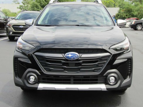 New 2025 Subaru Outback Touring XT image 4