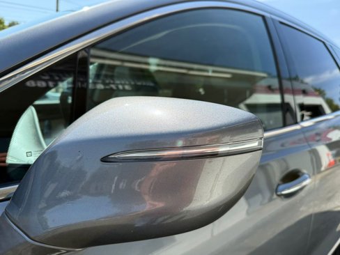 Used 2021 Buick Enclave Essence image 39