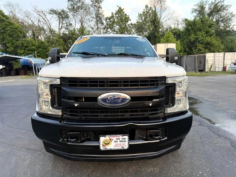 Used 2017 Ford F250 XL w/ Power Equipment Group image 6