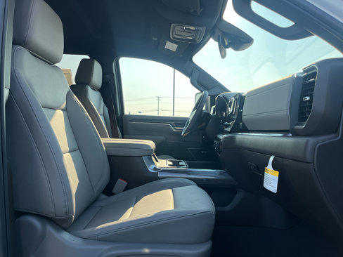 New 2026 Chevrolet Silverado 2500 LTZ w/ LTZ Convenience Package image 15