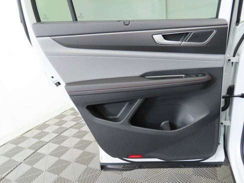 New 2026 Volkswagen Atlas Peak Edition image 27