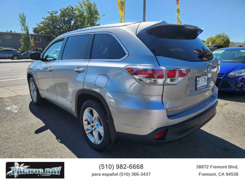 Used 2015 Toyota Highlander Limited Platinum image 5