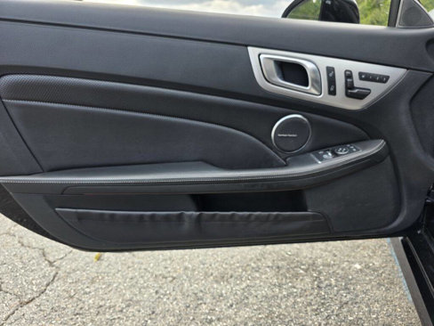 Used 2014 Mercedes-Benz SLK 55 AMG image 17
