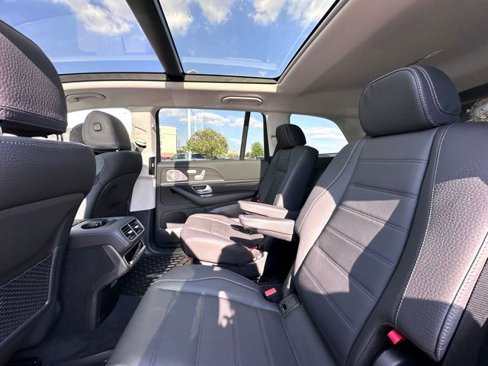 New 2026 Mercedes-Benz GLS 450 4MATIC image 23