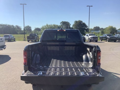 New 2026 RAM 1500 4x4 Crew Cab image 12