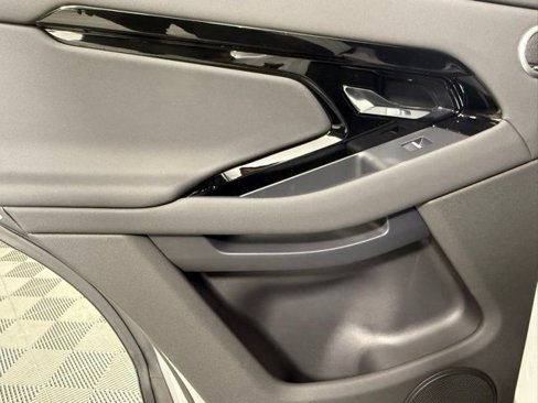 New 2026 Land Rover Range Rover Evoque S image 21
