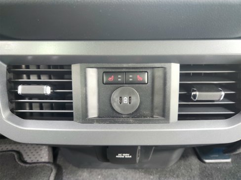 New 2025 Ford F250 Lariat w/ Black Appearance Package image 42