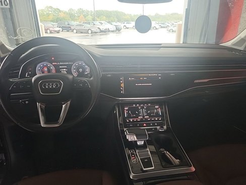 Used 2020 Audi Q7 3.0T Premium Plus w/ Premium Plus Package image 6