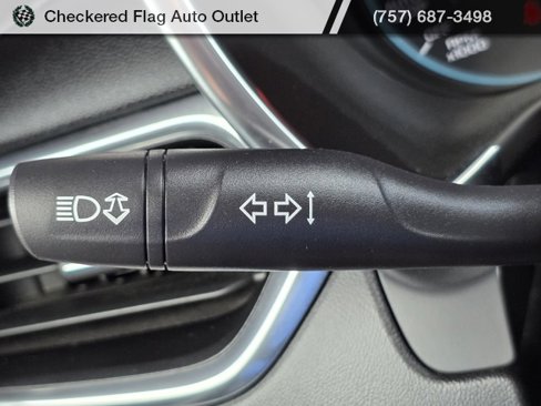 Used 2018 Chevrolet Equinox LT image 29