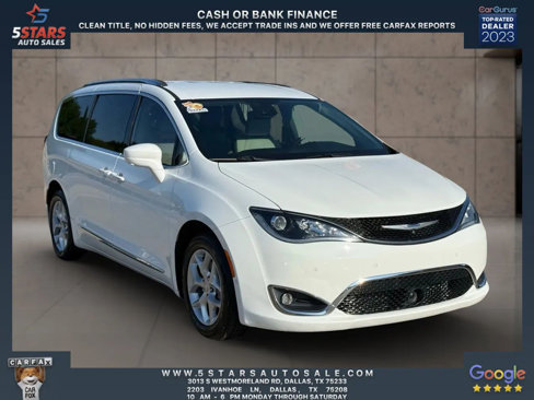 Used 2017 Chrysler Pacifica Touring-L Plus w/ Advanced Safetytec Group image 2