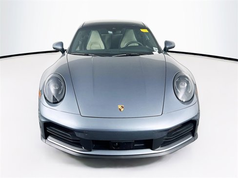 Used 2025 Porsche 911 Carrera image 6