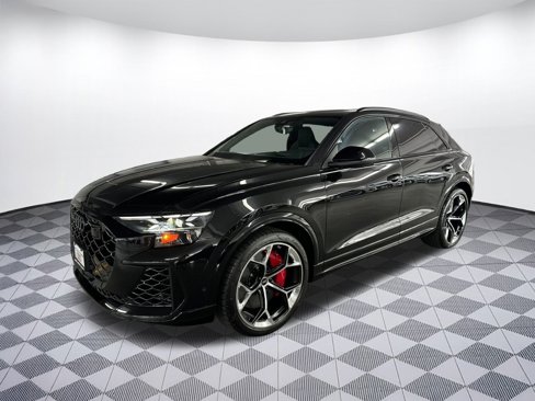New 2025 Audi RS Q8 performance image 2