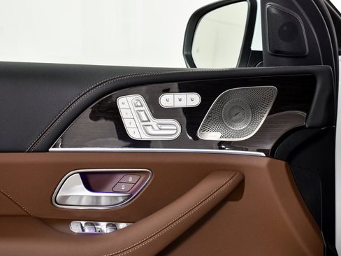 New 2026 Mercedes-Benz GLE 53 AMG 4MATIC Coupe image 16