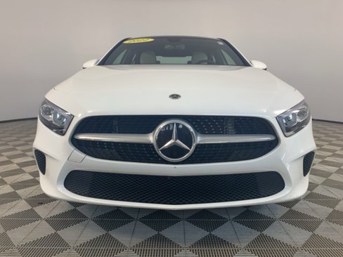 Used 2022 Mercedes-Benz A 220 4MATIC image 2