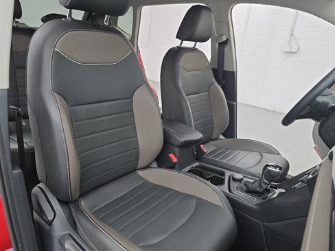 Certified 2023 Volkswagen Taos SEL image 10