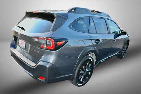 Used 2023 Subaru Outback Onyx Edition image 6