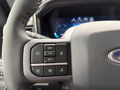 New 2026 Ford F250 Lariat image 21