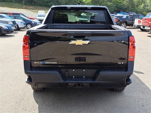 Used 2024 Chevrolet Silverado EV W/T image 4