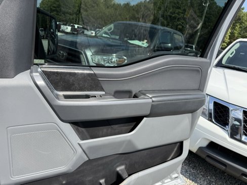Used 2022 Ford F150 XLT w/ Equipment Group 302A High image 10