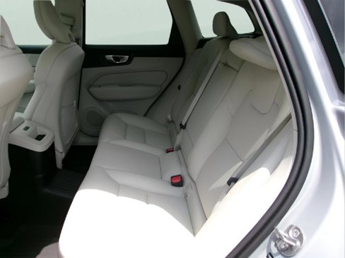 Used 2025 Volvo XC60 T8 Plus w/ Protection Package Premier image 10