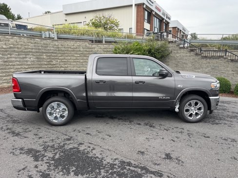 New 2026 RAM 1500 4x4 Crew Cab image 3