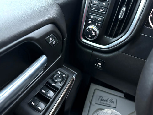Used 2021 GMC Sierra 1500 Elevation image 20