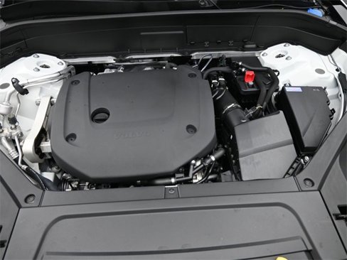Used 2024 Volvo XC90 B6 Plus w/ Protection Package Premier image 36