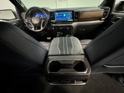 Used 2024 Chevrolet Silverado 1500 High Country image 88