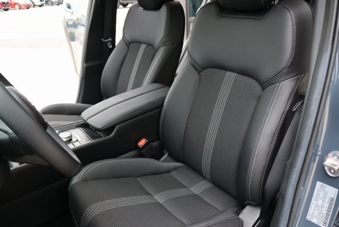 Certified 2025 MAZDA CX-50 AWD 2.5 S w/ Premium Package image 11