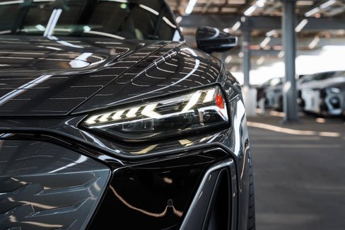 New 2025 Audi S e-tron GT Premium Plus image 4