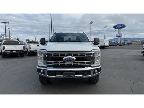 Used 2023 Ford F350 XLT w/ FX4 Off-Road Package image 3