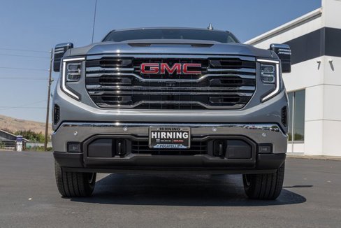 New 2026 GMC Sierra 1500 SLT w/ SLT Premium Plus Package image 29