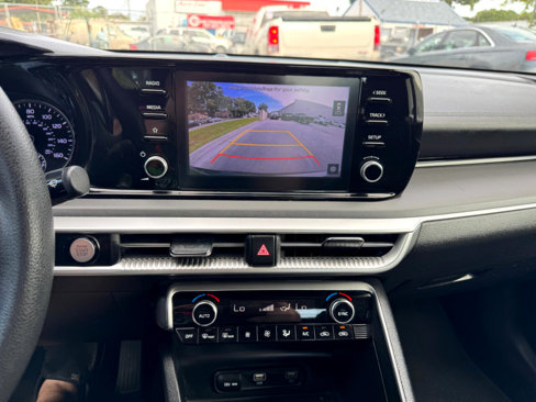 Used 2023 Kia K5 LXS image 22