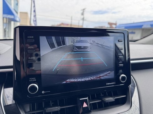 Used 2022 Toyota Corolla Cross LE image 12
