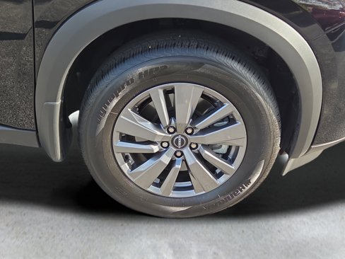 Used 2025 Nissan Pathfinder S image 4
