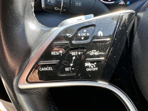 Used 2022 Mercedes-Benz E 350 4MATIC Sedan image 18