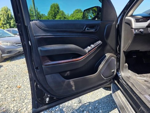 Used 2018 GMC Yukon SLT w/ Premium Edition image 11